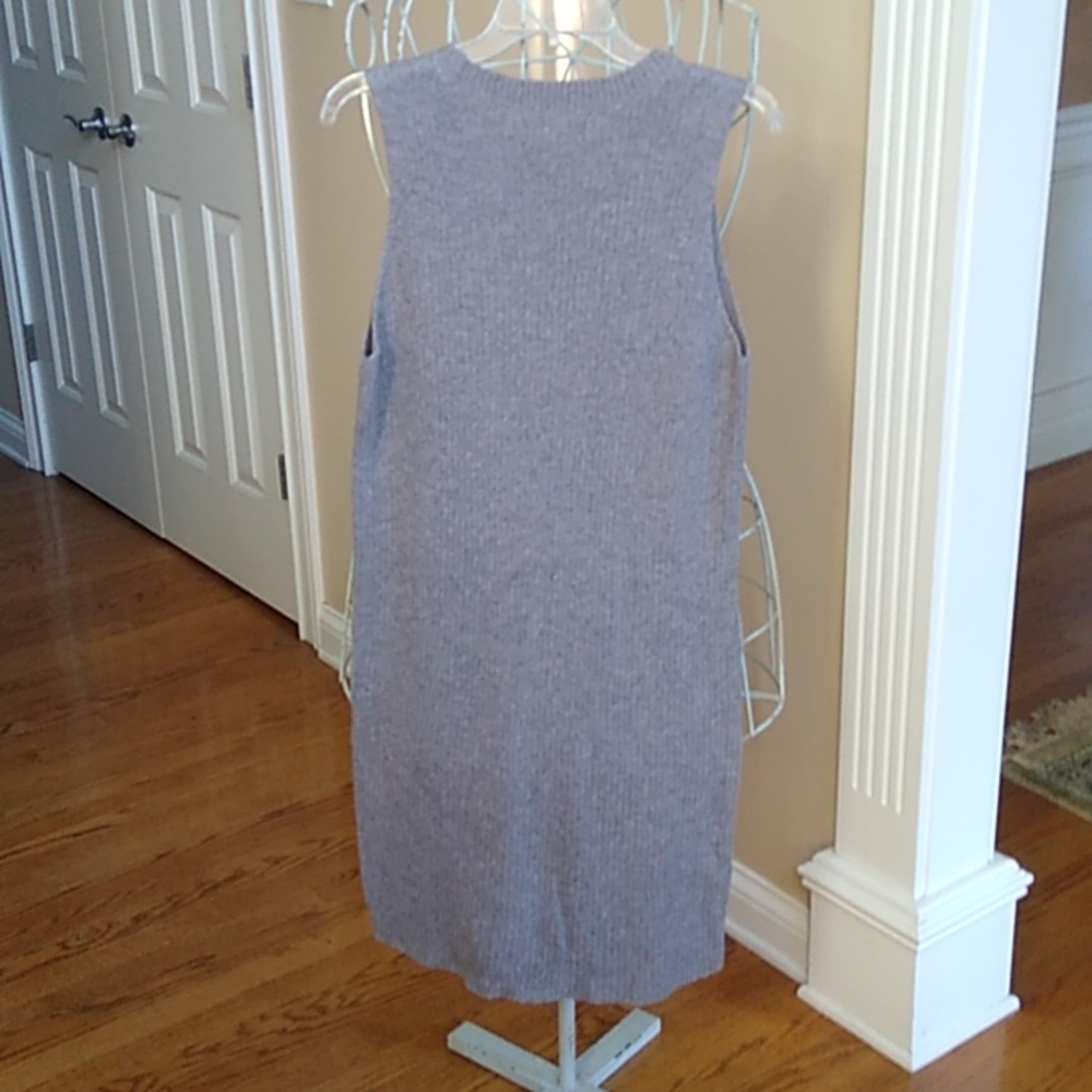 Forever 21 Sweater Dress - Picture 4 of 10